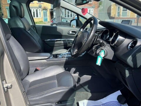 Peugeot 3008 1.6 3008 Allure e-HDi Semi-Auto 5dr 12