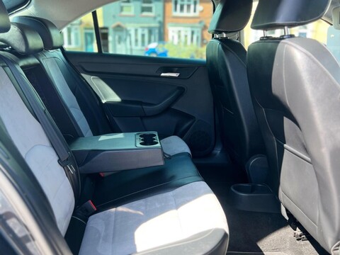 SEAT Toledo 1.6 Toledo I-Tech TDI Ecomotive 5dr 24