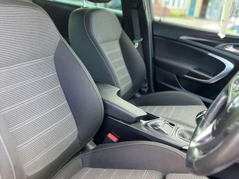 Vauxhall Insignia 2.0 Insignia SRI Nav VX-Line S/S 5dr 18