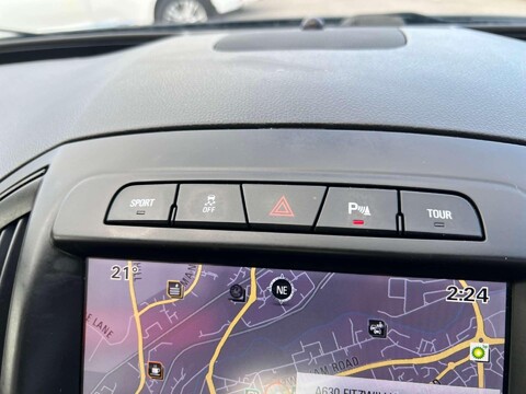 Vauxhall Insignia 2.0 Insignia SRI Nav VX-Line S/S 5dr 41