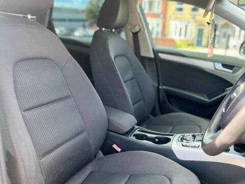 Audi A4 2.0 TFSI Executive SE S Tronic quattro 15