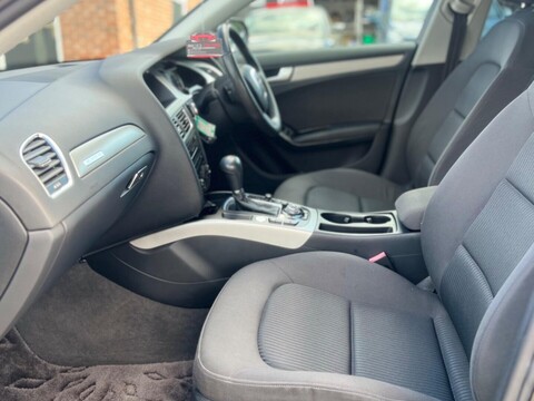 Audi A4 2.0 TFSI Executive SE S Tronic quattro 16