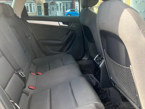 Audi A4 2.0 TFSI Executive SE S Tronic quattro 22