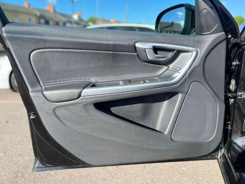 Volvo V60 2.0 D4 Business Edition Euro 6 (s/s) 5dr 41