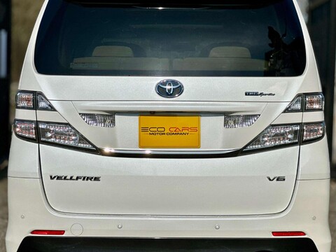 Toyota Vellfire 10