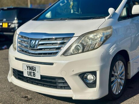 Toyota Alphard 3.5 V6 8SEATER 2