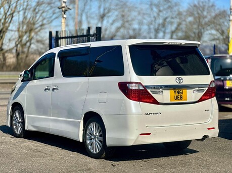 Toyota Alphard 3.5 V6 8SEATER 3