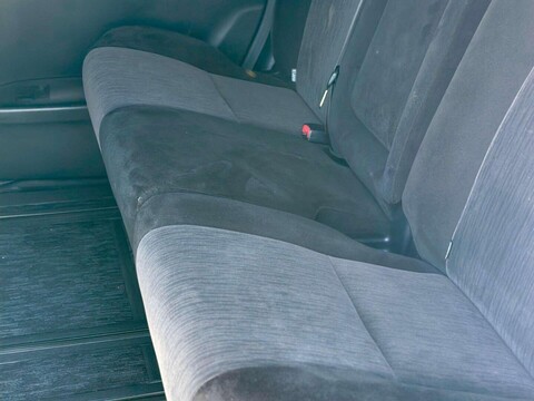Toyota Alphard 3.5 V6 8SEATER 18
