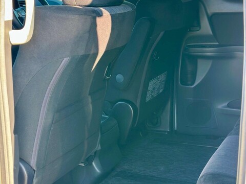 Toyota Alphard 3.5 V6 8SEATER 21
