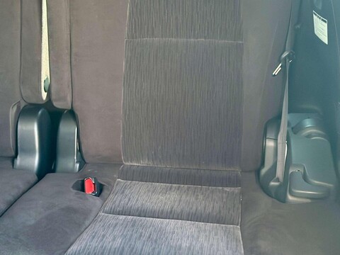 Toyota Alphard 3.5 V6 8SEATER 22