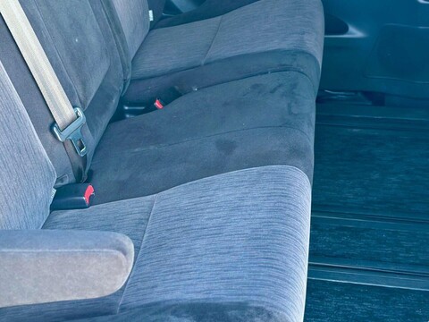 Toyota Alphard 3.5 V6 8SEATER 26