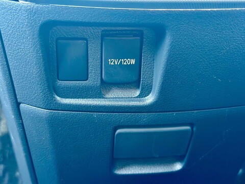 Toyota Alphard 3.5 V6 8SEATER 28