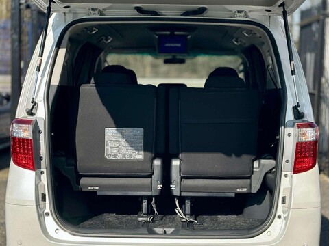 Toyota Alphard 3.5 V6 8SEATER 47