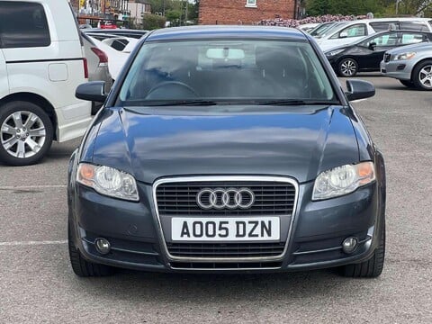 Audi A4 2.0 SE 4dr 3