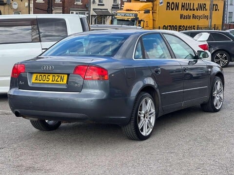 Audi A4 2.0 SE 4dr 8