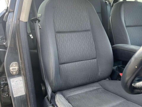 Audi A4 2.0 SE 4dr 12