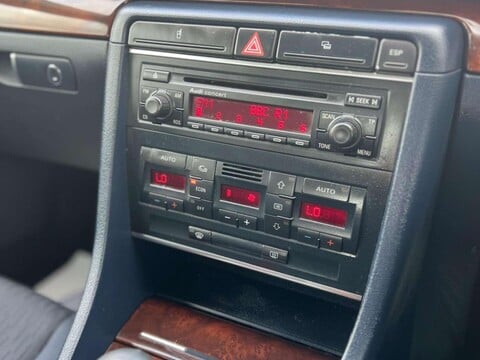 Audi A4 2.0 SE 4dr 35