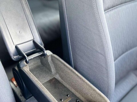 Audi A4 2.0 SE 4dr 37
