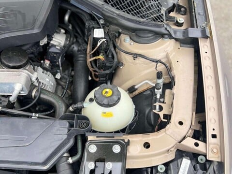 BMW 3 Series 320i LUXURY GT Auto 47