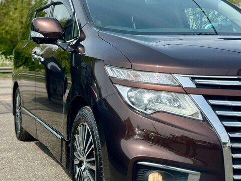 Nissan Elgrand HIGHWAY STAR 2.5 V6 5