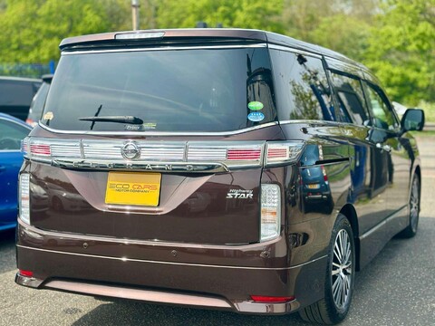 Nissan Elgrand HIGHWAY STAR 2.5 V6 15