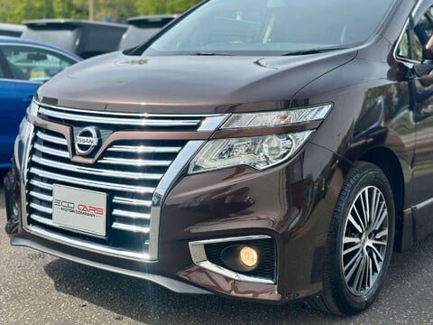 Nissan Elgrand HIGHWAY STAR 2.5 V6 18