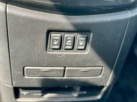 Nissan Elgrand HIGHWAY STAR 2.5 V6 35
