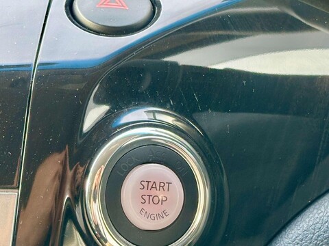 Nissan Elgrand HIGHWAY STAR 2.5 V6 42