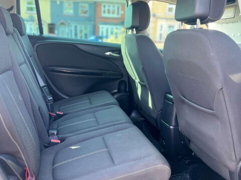 Vauxhall Zafira 2.0 Zafira Tourer SRi CDTi Auto 5dr 18