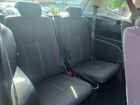 Vauxhall Zafira 2.0 Zafira Tourer SRi CDTi Auto 5dr 29