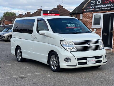 Nissan Elgrand 3.5 V6 HIGHWAY STAR GRADE 4B WOW 2