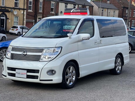Nissan Elgrand 3.5 V6 HIGHWAY STAR GRADE 4B WOW 4