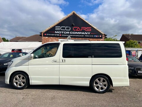 Nissan Elgrand 3.5 V6 HIGHWAY STAR GRADE 4B WOW 12