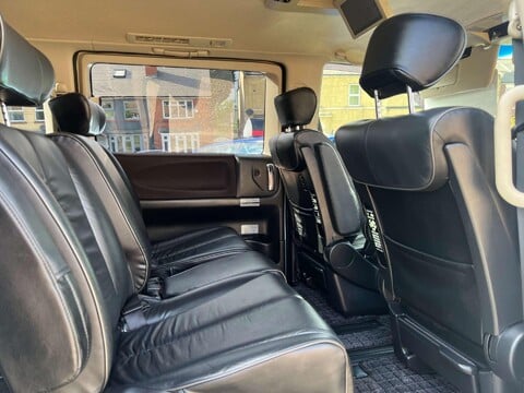 Nissan Elgrand 3.5 V6 HIGHWAY STAR GRADE 4B WOW 25