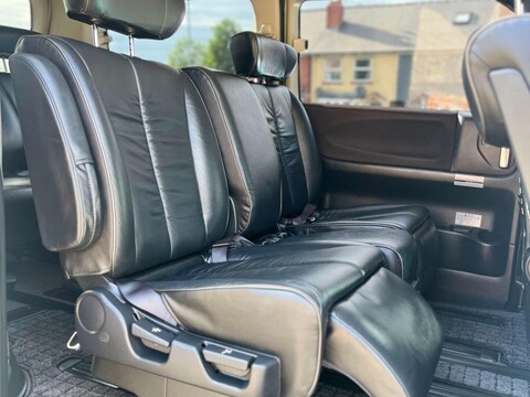 Nissan Elgrand 3.5 V6 HIGHWAY STAR GRADE 4B WOW 30