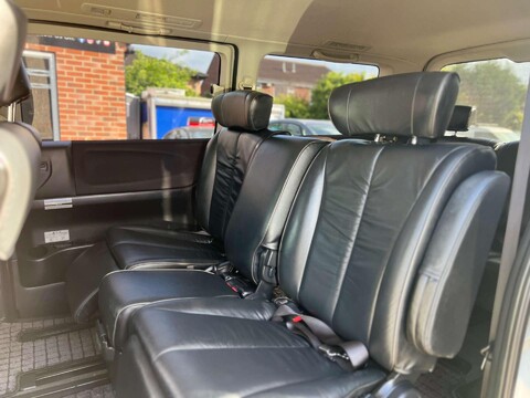 Nissan Elgrand 3.5 V6 HIGHWAY STAR GRADE 4B WOW 37