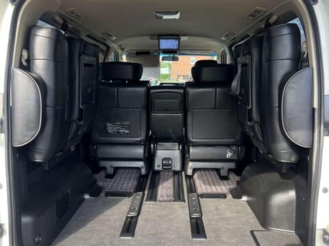 Nissan Elgrand 3.5 V6 HIGHWAY STAR GRADE 4B WOW 56
