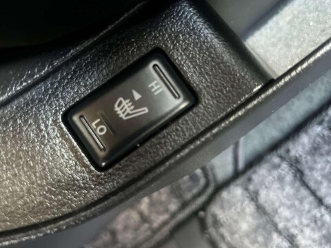 Nissan Elgrand 3.5 V6 HIGHWAY STAR GRADE 4B WOW 65