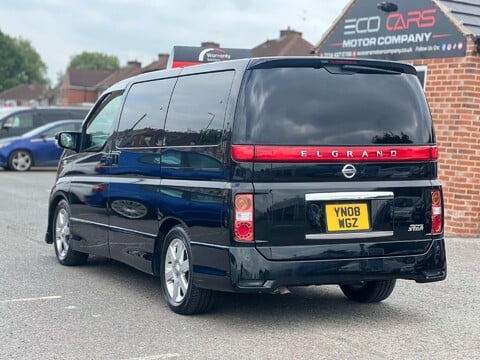 Nissan Elgrand 3.5 V6 HIGHWAY STAR+HIGH SPEC+GENUINE MILES+CARVX 8