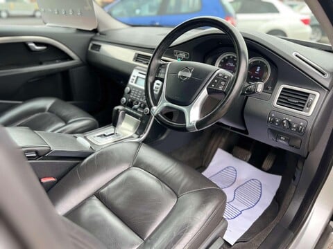 Volvo V70 2.0 V70 SE D3 Auto 5dr 2