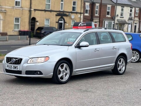 Volvo V70 2.0 V70 SE D3 Auto 5dr 4