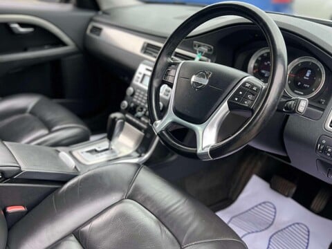 Volvo V70 2.0 V70 SE D3 Auto 5dr 16
