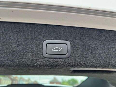 Volvo V70 2.0 V70 SE D3 Auto 5dr 45
