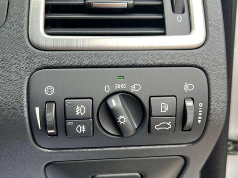 Volvo V70 2.0 V70 SE D3 Auto 5dr 58