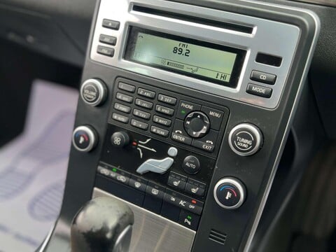 Volvo V70 2.0 V70 SE D3 Auto 5dr 60