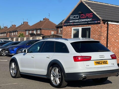 Audi A6 Allroad 3.0 TFSI V6 Estate 5dr Petrol S Tronic quattro Euro 5 (s/s) (310 ps) 11
