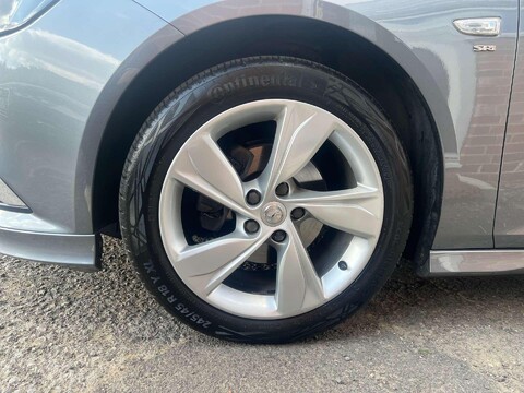 Vauxhall Insignia 1.5 Insignia SRi VX-Line Nav T 5dr 56