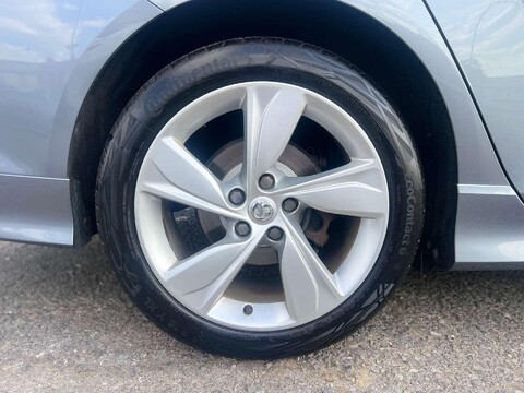 Vauxhall Insignia 1.5 Insignia SRi VX-Line Nav T 5dr 58