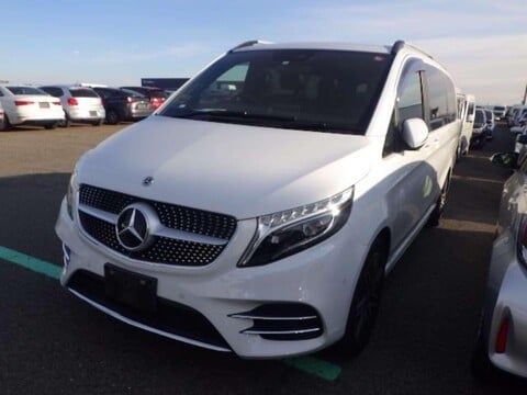 Mercedes-Benz V Class 2.2 V220d AMG Line MPV 5dr Diesel G-Tronic+ Euro 6 (s/s) 7 Seat (163 ps) 6