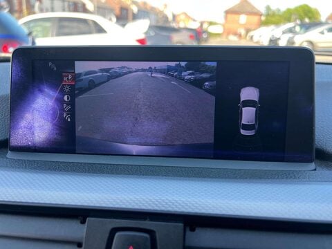 BMW 3 Series 320i M Sport Saloon 4dr Petrol Auto xDrive Euro 5 (s/s) (184 ps) 22